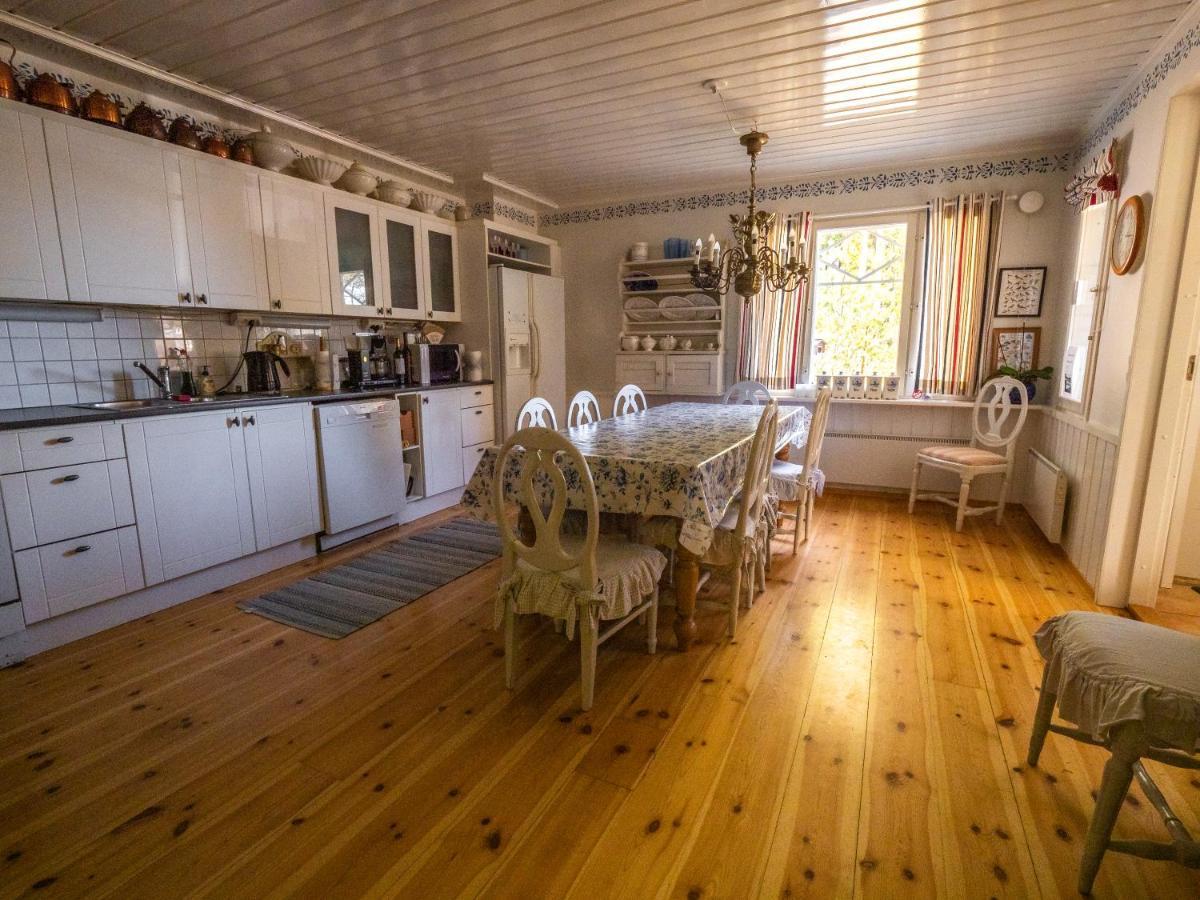 Villa Loevkulla With Sauna Loparo 外观 照片